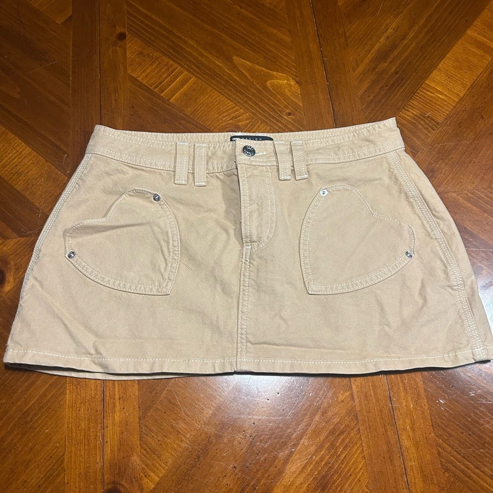 Tan Heart Pocket Women's Skirt